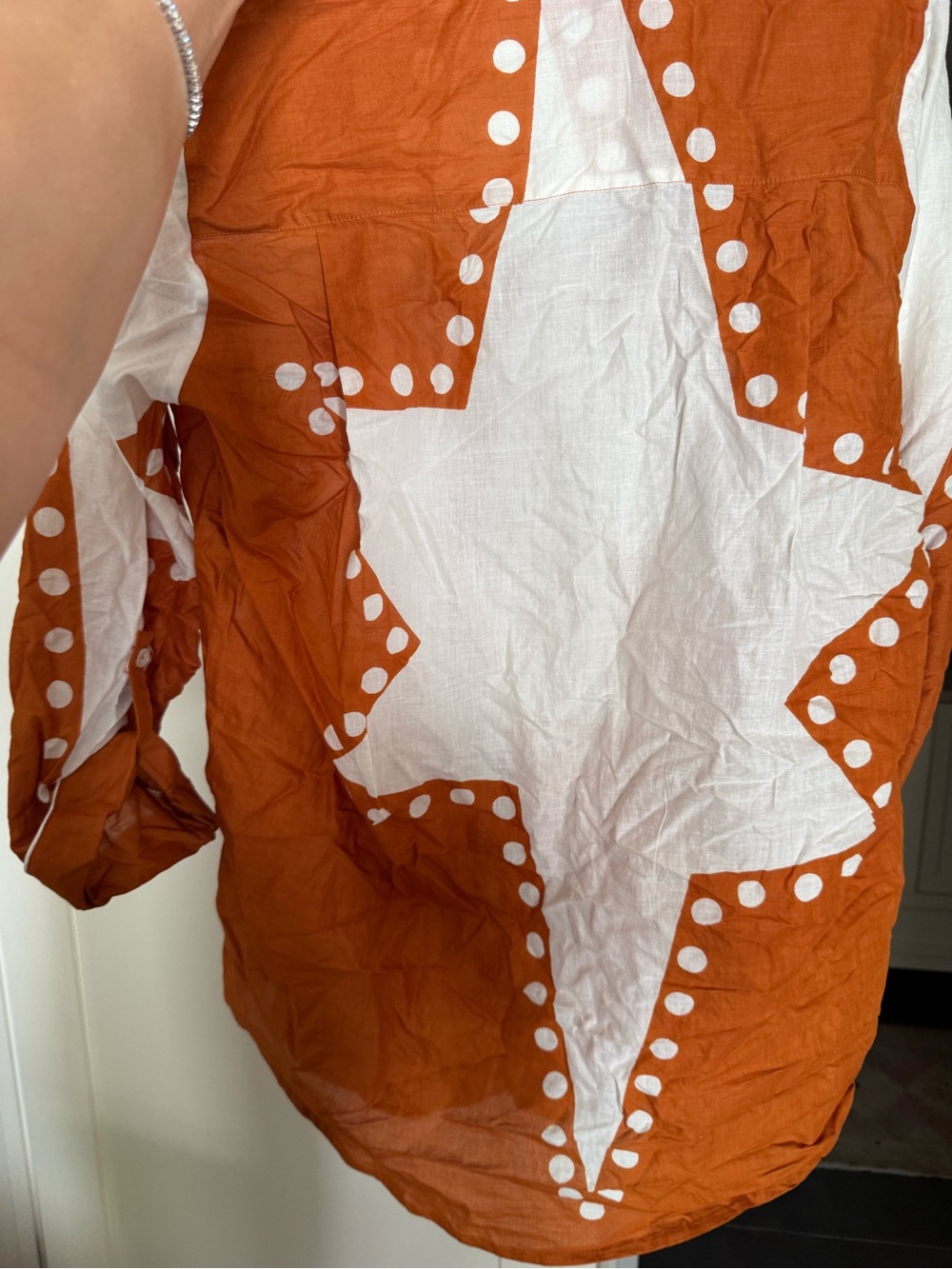 Julia Amory Orange Star-Print Lightweight Husband’s shirt - Picture 2 of 4